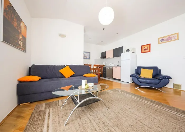 Luton Apartment Zadar Kozino Heating Pool & Jacuzzi