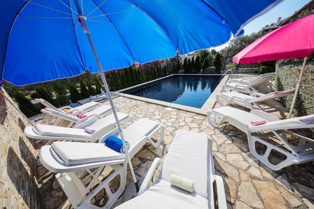 Apartment Luton Zadar Heating Pool & Jacuzzi *