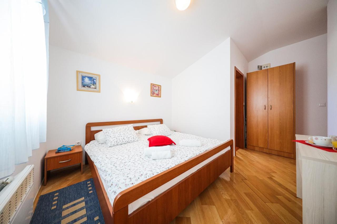 Luton Zadar Heating Pool & Jacuzzi * Kozino
