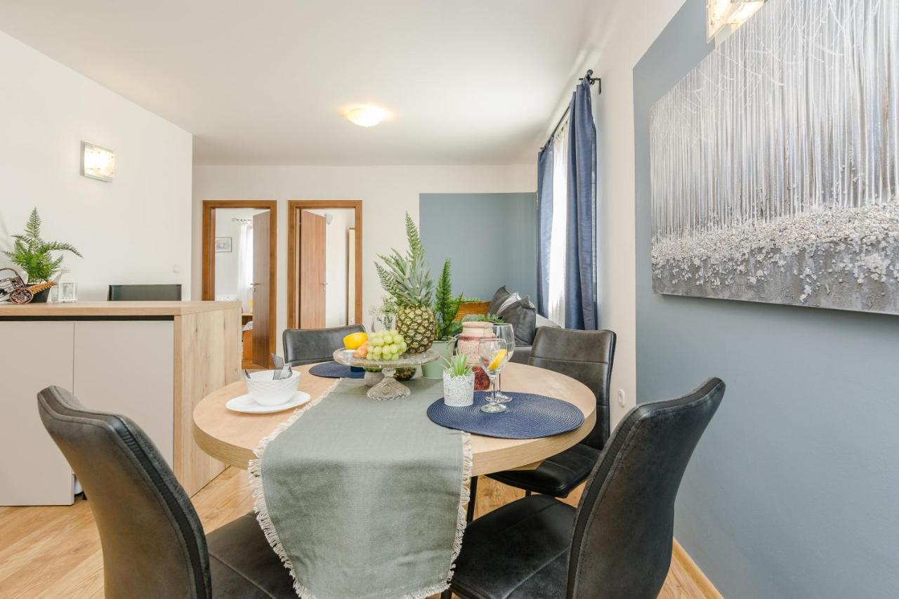 Apartment Luton Zadar Heating Pool & Jacuzzi