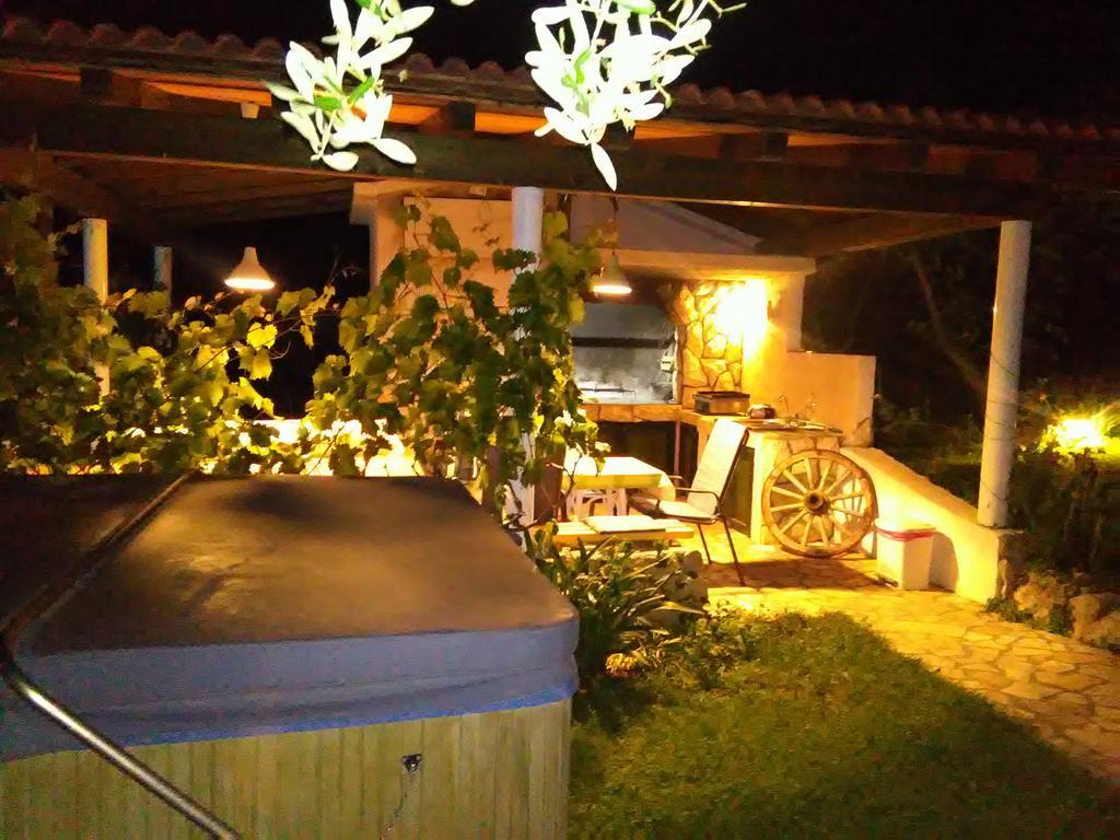 Apartment Luton Zadar Heating Pool & Jacuzzi *