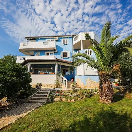 Luton Apartment Zadar Kozino Heating Pool & Jacuzzi Exterior foto