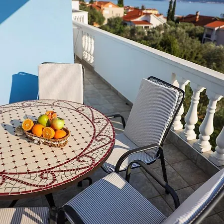 Luton Apartment Zadar Kozino Heating Pool & Jacuzzi Exterior foto