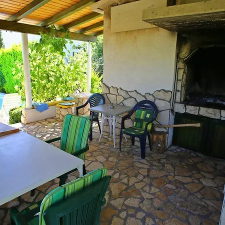 Luton Apartment Zadar Kozino Heating Pool & Jacuzzi Exterior foto